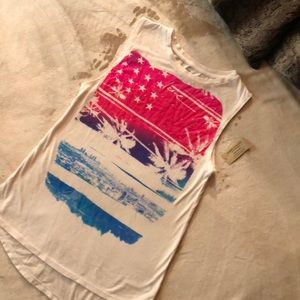 American Eagle muscle tank NWT